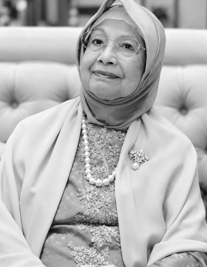 tun dr siti hasmah